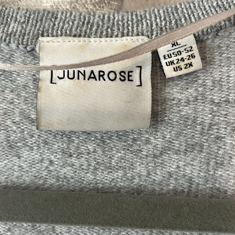 JunaRose Gray Wrap Sweater- 2X - Picture 2 of 6